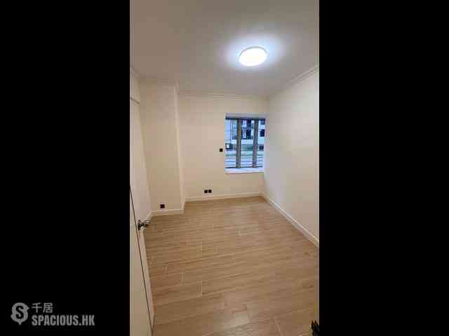 Mid Levels Central - Tregunter Tower 3 05