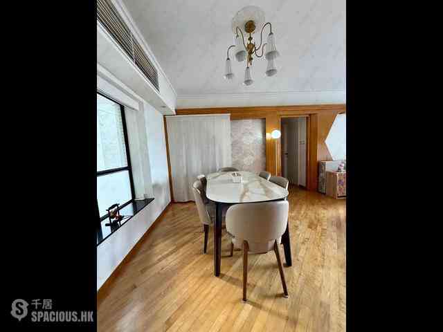 Mid Levels Central - The Grand Panorama 03