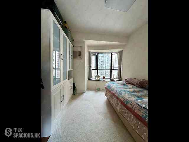 Mid Levels Central - The Grand Panorama 10