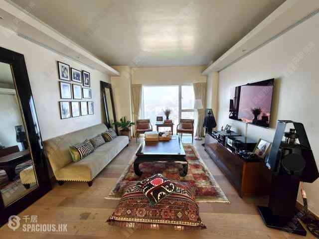 The Peak - 56 Plantation Road 02