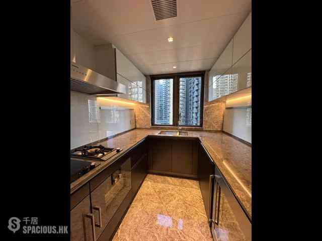 Wong Chuk Hang - The Southside Phase 3B Blue Coast Tower 1A 07