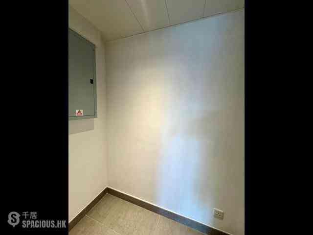 Wong Chuk Hang - The Southside Phase 3B Blue Coast Tower 1A 08