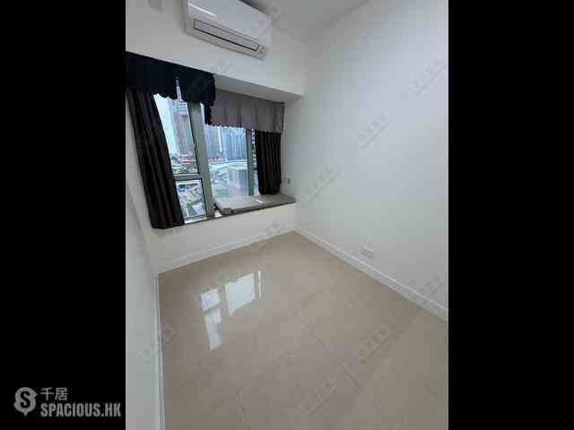 Tsim Sha Tsui - The Victoria Towers Tower 3 (Archived) 04