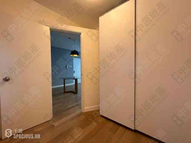Mid Levels Central - Cimbria Court 14