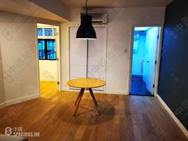 Mid Levels Central - Cimbria Court 26