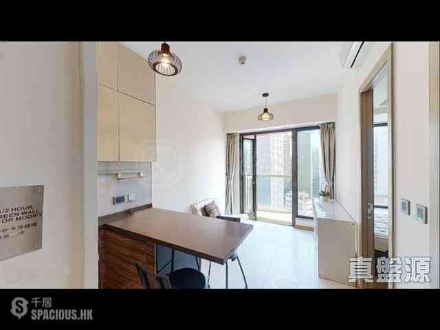 Causeway Bay - The Hemispheres 01