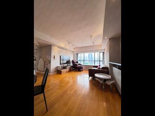 Mid Levels Central - The Grand Panorama 07