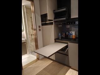 Sai Ying Pun - Des Voeux W Residence 05