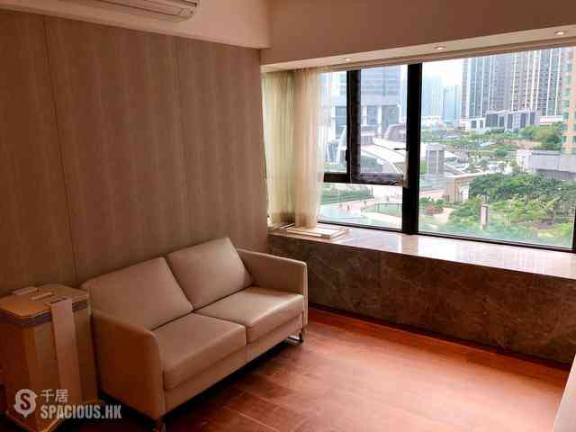 West Kowloon - The Arch 04