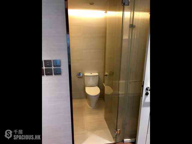 West Kowloon - The Arch 15