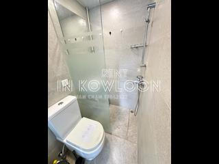 佐敦 - AVA 62 04