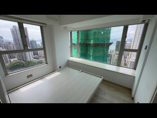 Sai Ying Pun - Centre Place 07