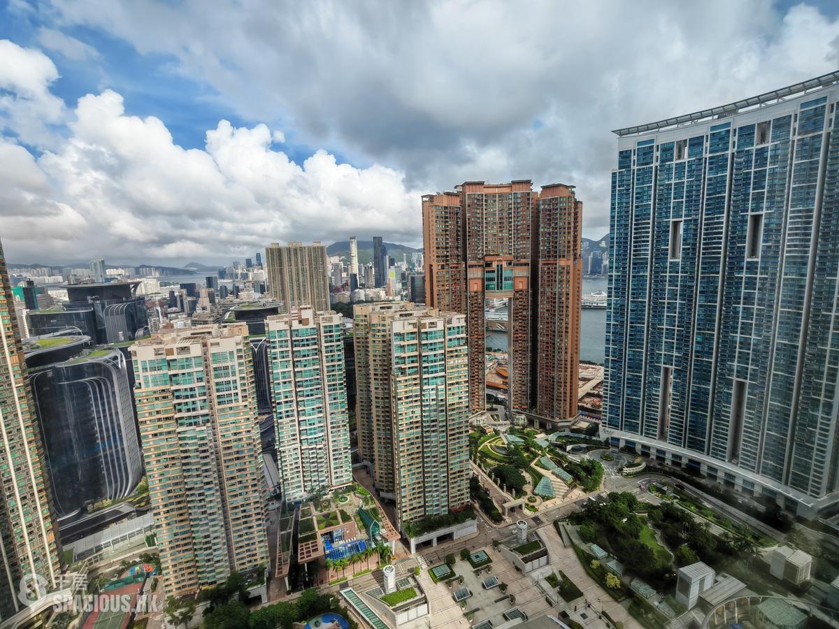 West Kowloon - The Cullinan 01