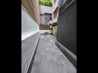 Kennedy Town - Kin Liong Mansion 02
