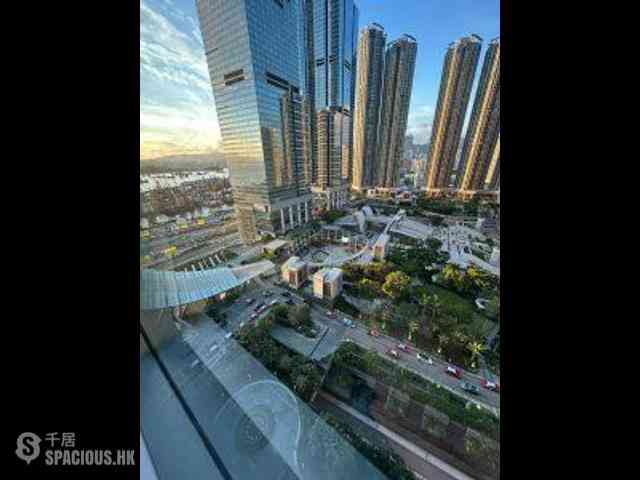 West Kowloon - The Harbourside 25