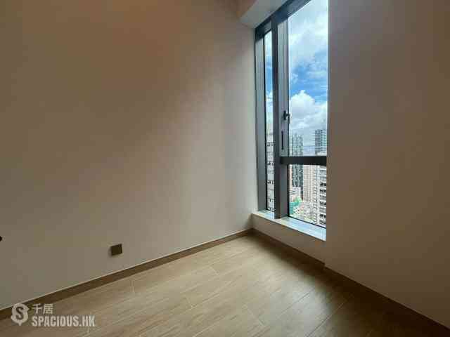 Sai Ying Pun - Upper Manor 09
