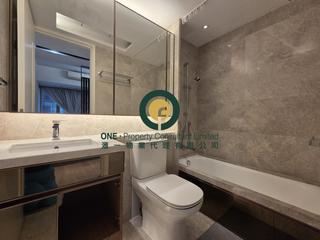 Sai Ying Pun - The Nova 05