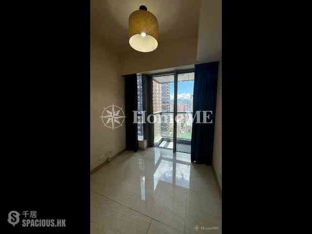 Sai Ying Pun - King's Hill 03