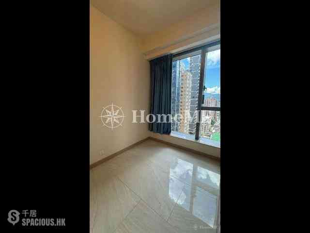 Sai Ying Pun - King's Hill 04