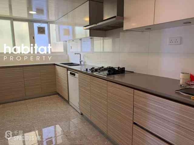 Pok Fu Lam - Villa Cecil Phase 2 Block 2 05