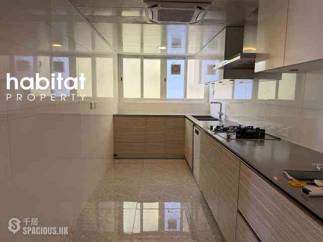 Pok Fu Lam - Villa Cecil Phase 2 Block 2 06