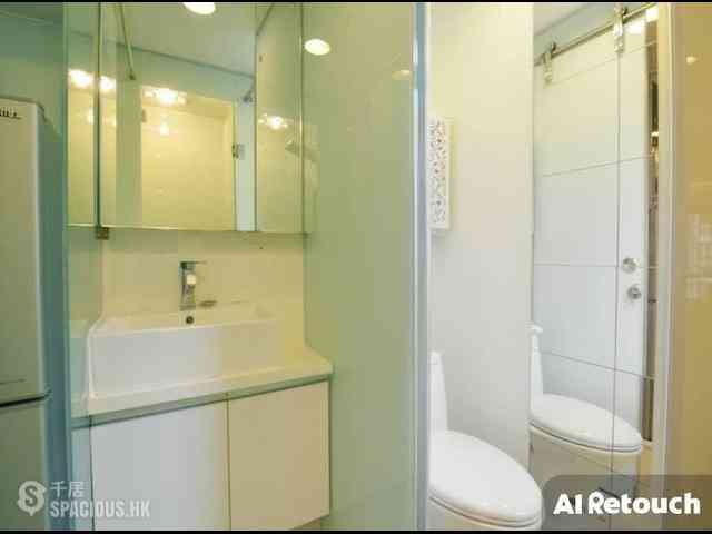 Mid Levels Central - Good View Court 08