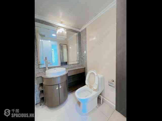 Tung Chung - Seaview Crescent Block 3 11