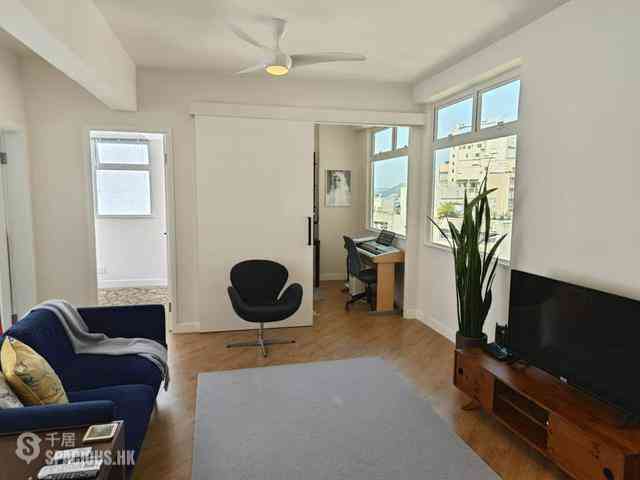 Sai Ying Pun - Golden Phoenix Court 02
