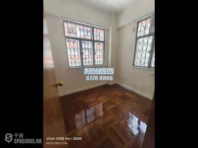 Jordan - Kay Pont Building 06