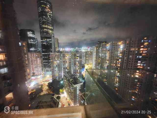 Quarry Bay - The Orchards Block 2 01