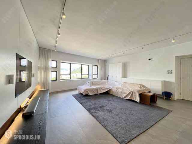 Mid Levels Central - Birchwood Place 09