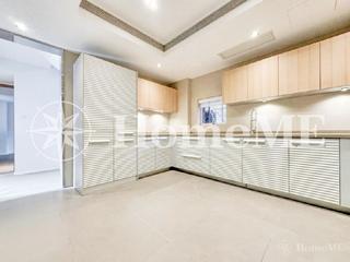 Repulse Bay - The Somerset 11