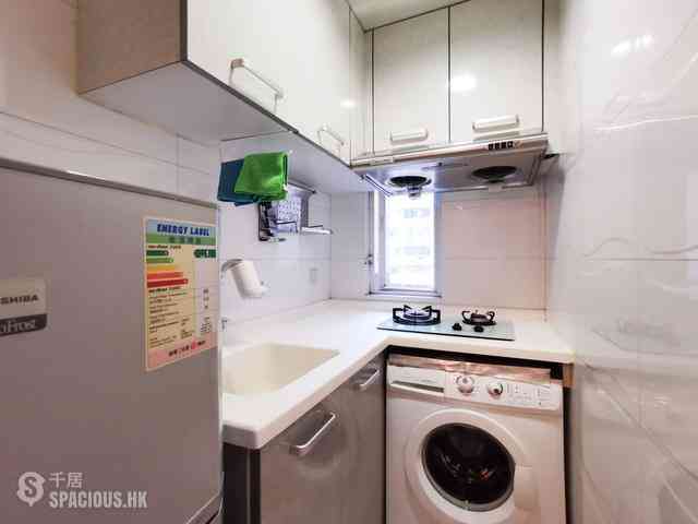 Wan Chai - Hay Wah Building Block B 04