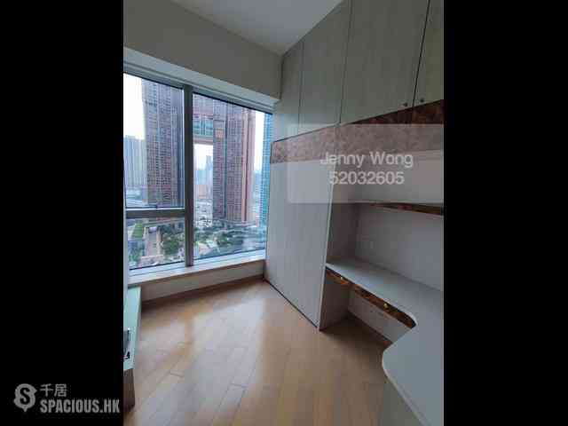 West Kowloon - The Cullinan 10