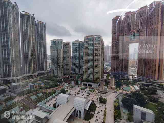West Kowloon - The Cullinan 03