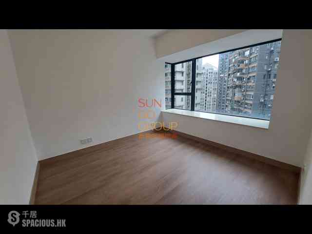 Mid Levels Central - 62B, Robinson Road 03