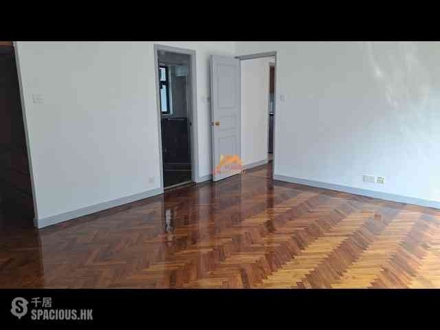 Mid Levels Central - 62B, Robinson Road 08