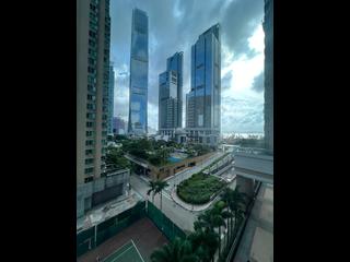 West Kowloon - Sorrento 07