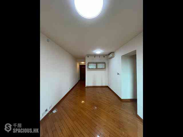 West Kowloon - Sorrento 10
