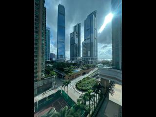 West Kowloon - Sorrento 12