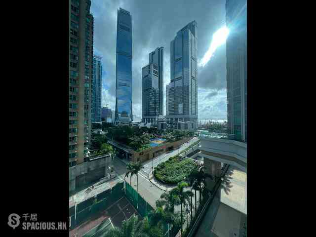 West Kowloon - Sorrento 12