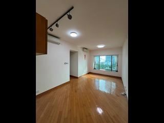 West Kowloon - Sorrento 14