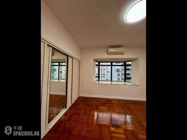 Mid Levels Central - Kennedy Heights 06