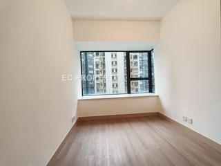 Mid Levels Central - 62B, Robinson Road 08