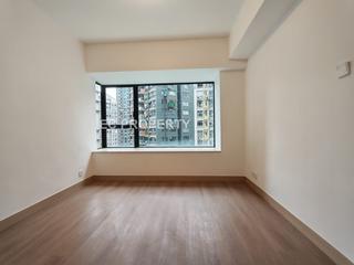 Mid Levels Central - 62B, Robinson Road 04