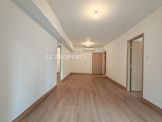 Mid Levels Central - 62B, Robinson Road 02