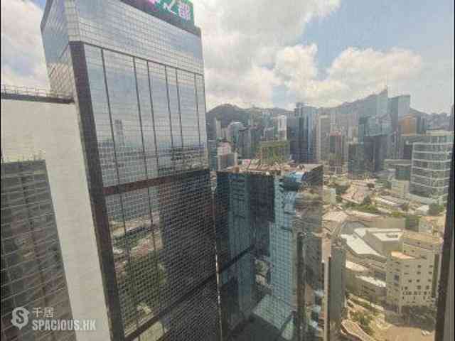 Wan Chai - Convention Plaza Apartments 05