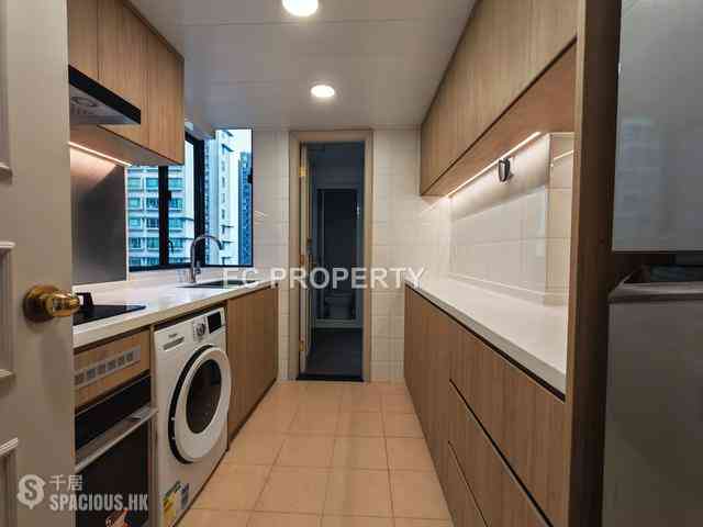 Mid Levels Central - 62B, Robinson Road 03