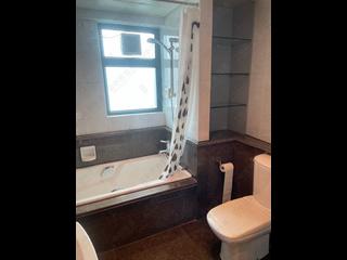 Mid Levels West - 80 Robinson Road 06