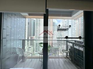 Sai Ying Pun - The Queens 06